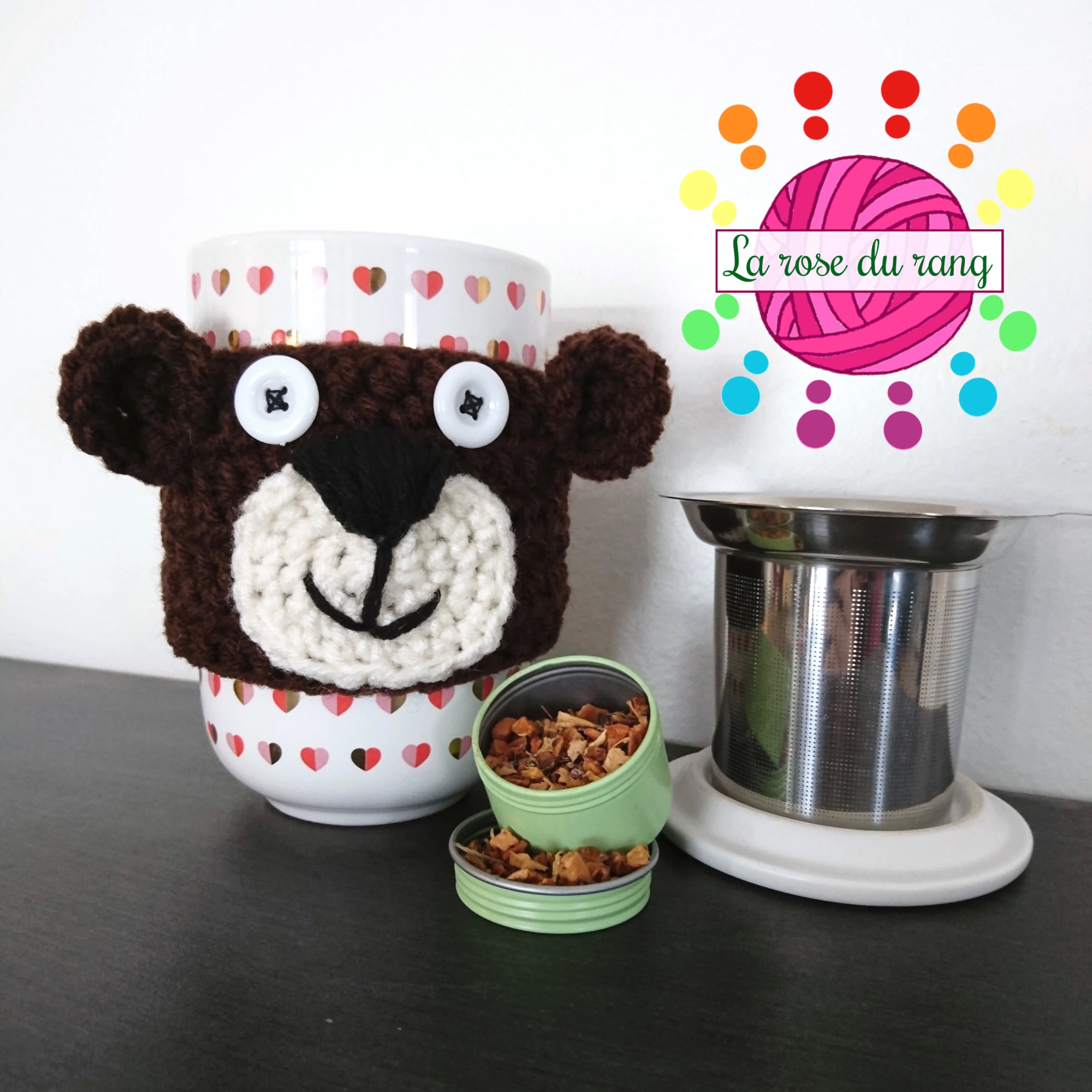 Bear mug cozy crochet pattern by la rose du rang