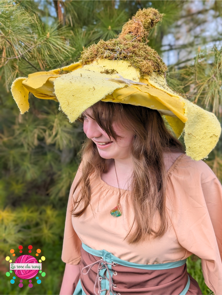 Fantasy Cosplay Crochet Adventures amigurumi doll pattern "The Garden Fairy" by La rose du rang